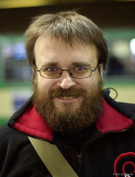 Plik:Andrzej pilipiuk.jpeg