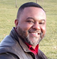 Lamar Giles.jpg